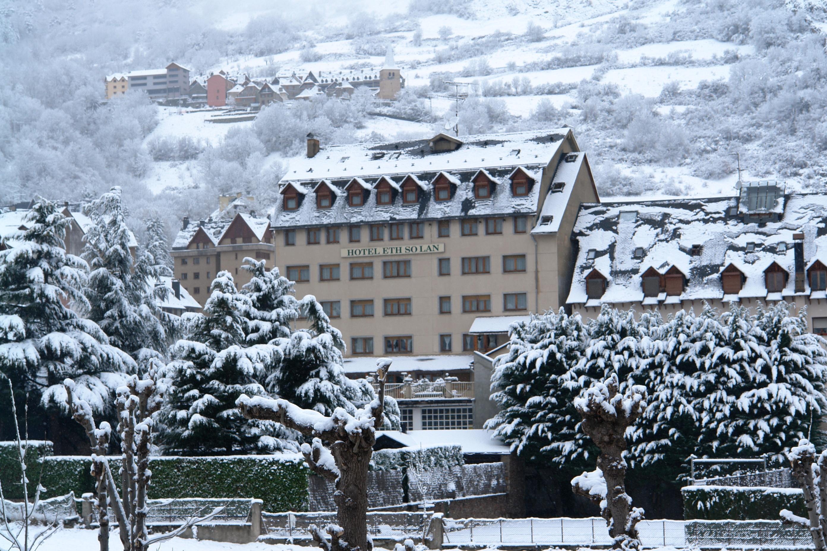 Hotel Eth Solan & Spa Vielha Exterior foto