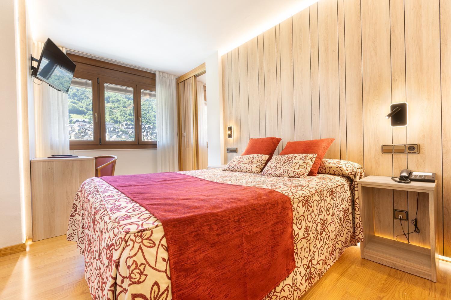 Hotel Eth Solan & Spa Vielha Exterior foto